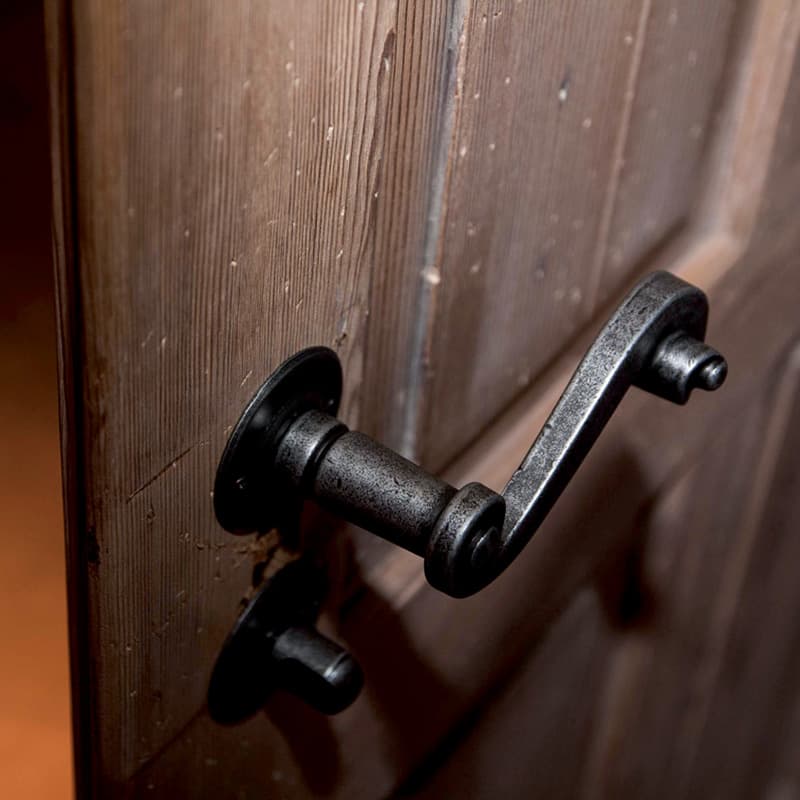 Maniglia con rosetta e bocchetta in Ferro - Thumbnail 2